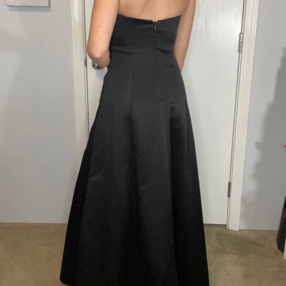 real blue and black dress V-neckline Lace Applique Long Formal Dress, Black and B Color:Red Zimmermann Luminosity Liftoff Flower pcat-341